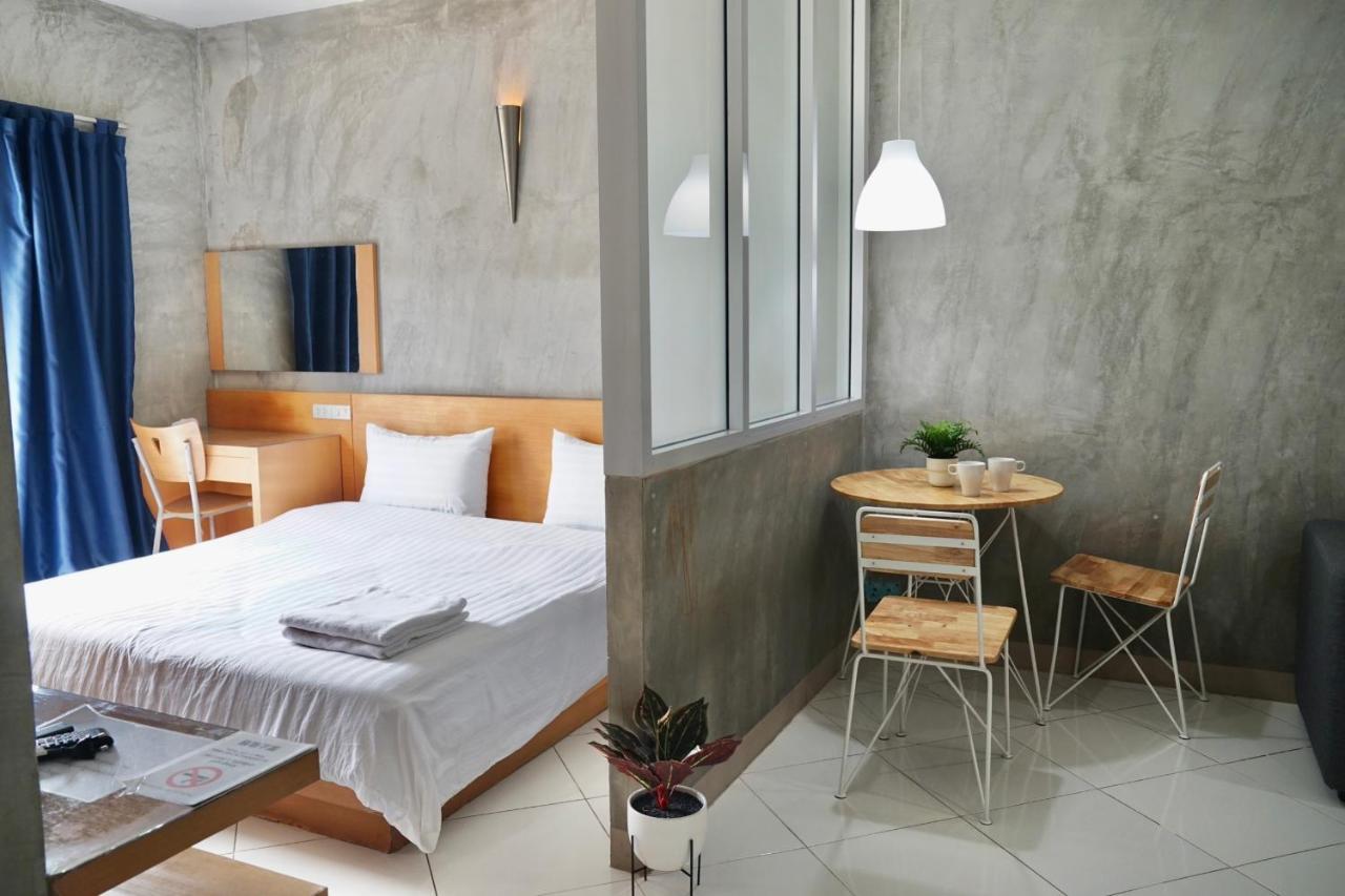 The View Residence Bangkok Buitenkant foto